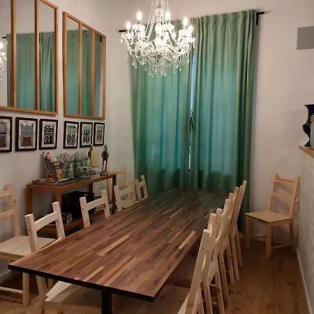 Maison Reina 度假居 *
